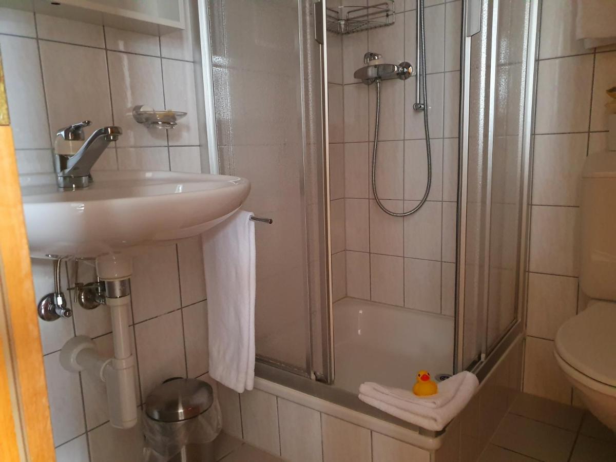 Hotel Rosengaertli Leissigen Bagian luar foto